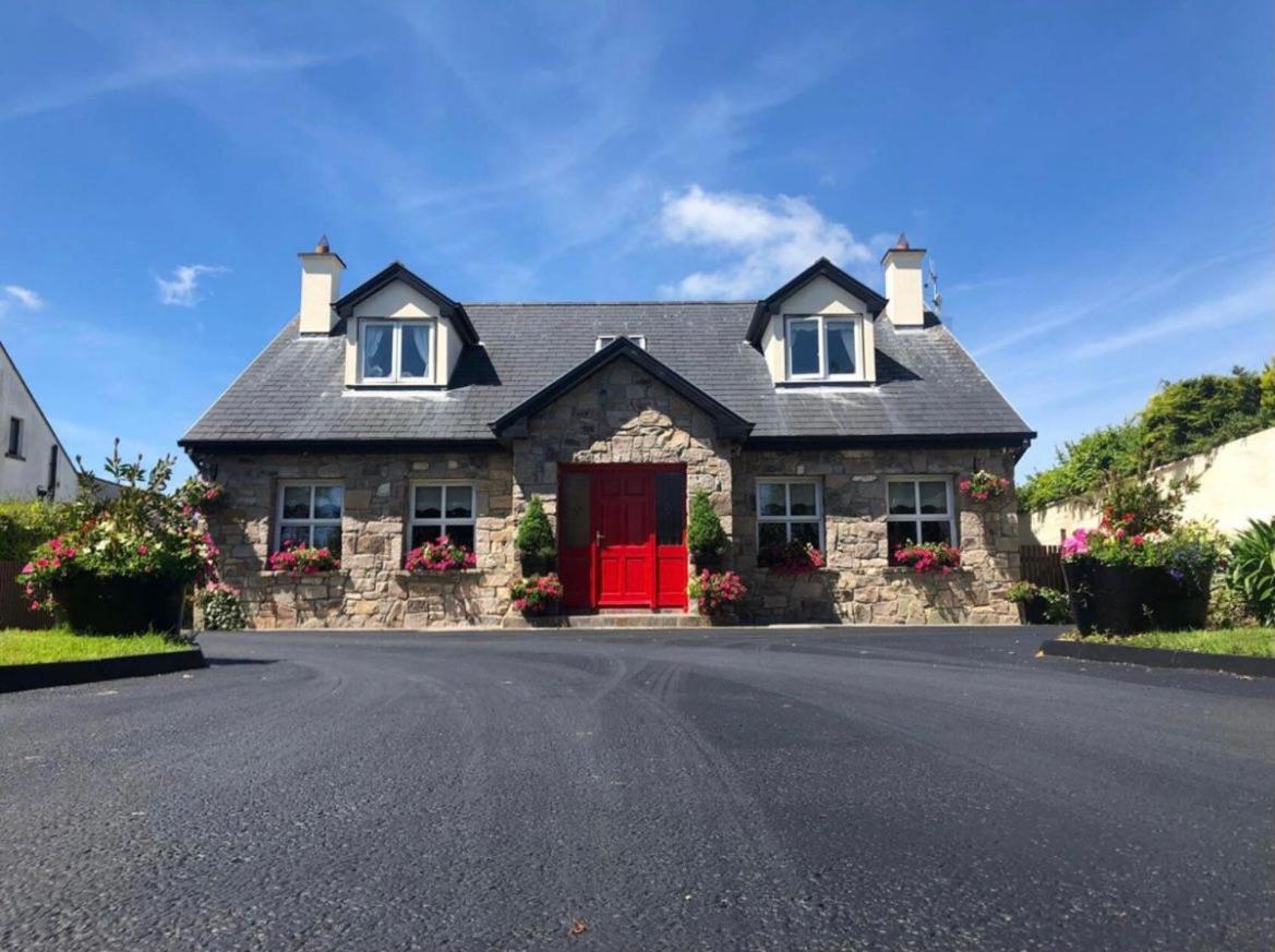 Cosy Rooms In A Stone Cottage Salthill Buitenkant foto
