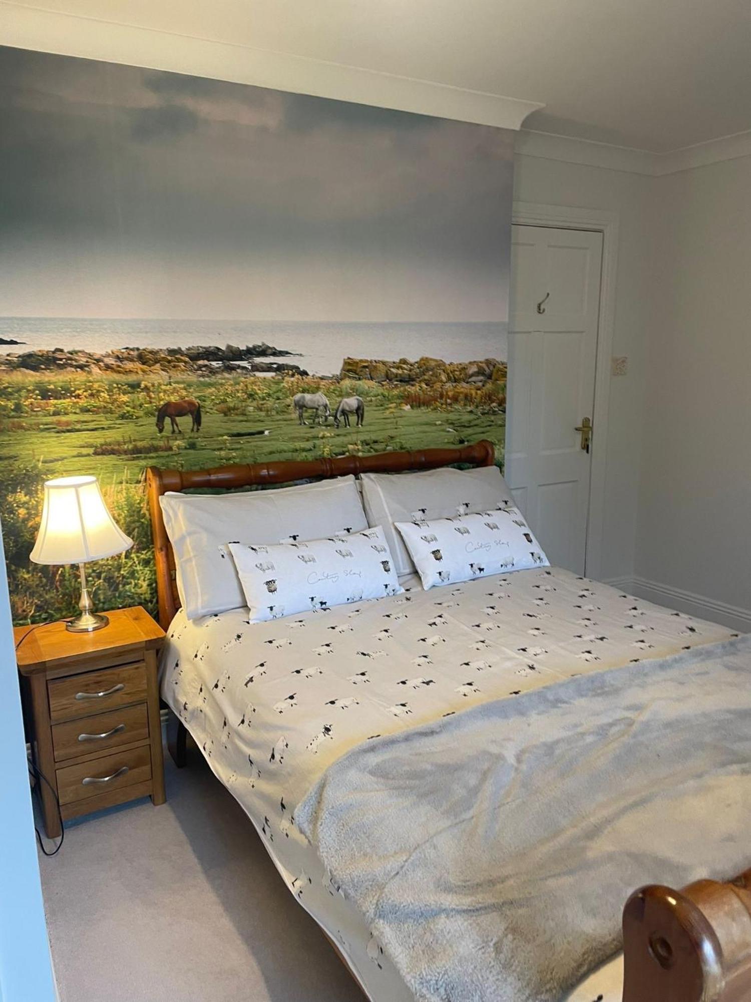 Cosy Rooms In A Stone Cottage Salthill Buitenkant foto